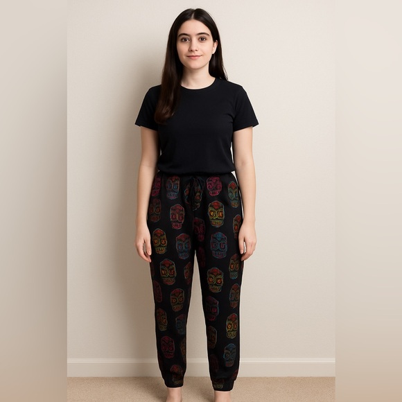 Shosho Multicolor Skull Print Leggings - Picture 1 of 4